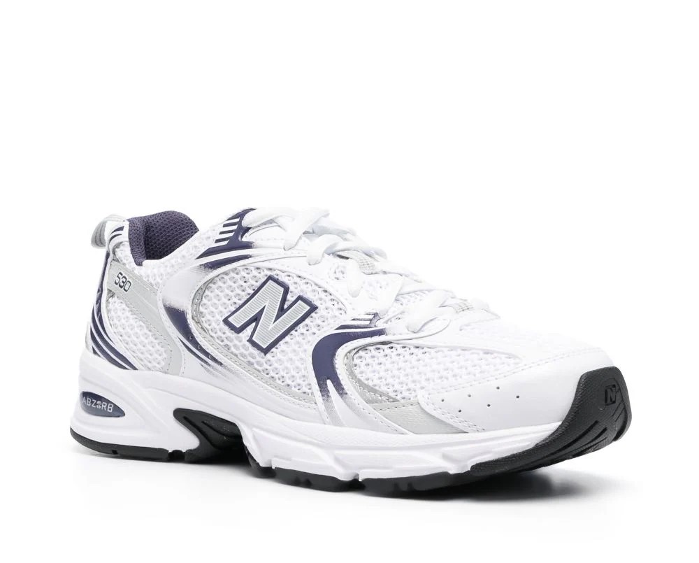 New Balance 530 con parche